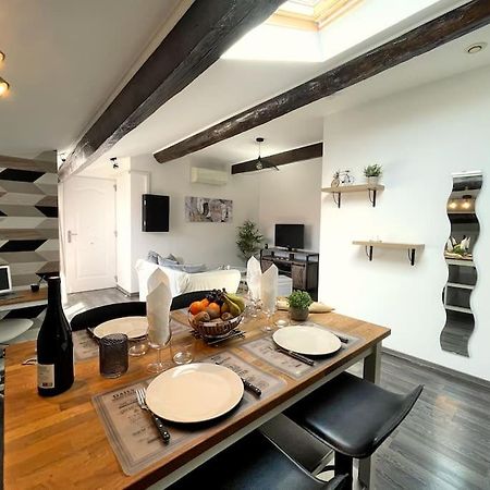 Ferienwohnung Charme Urbain Sous Les Toits-Terrasse/Clim/Parking Béziers Exterior foto